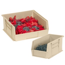 Plastic Bins - 9.25 x 6 x 5"