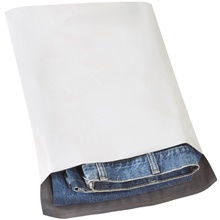 Poly Mailers & Envelopes - 16 x 13 x 4"